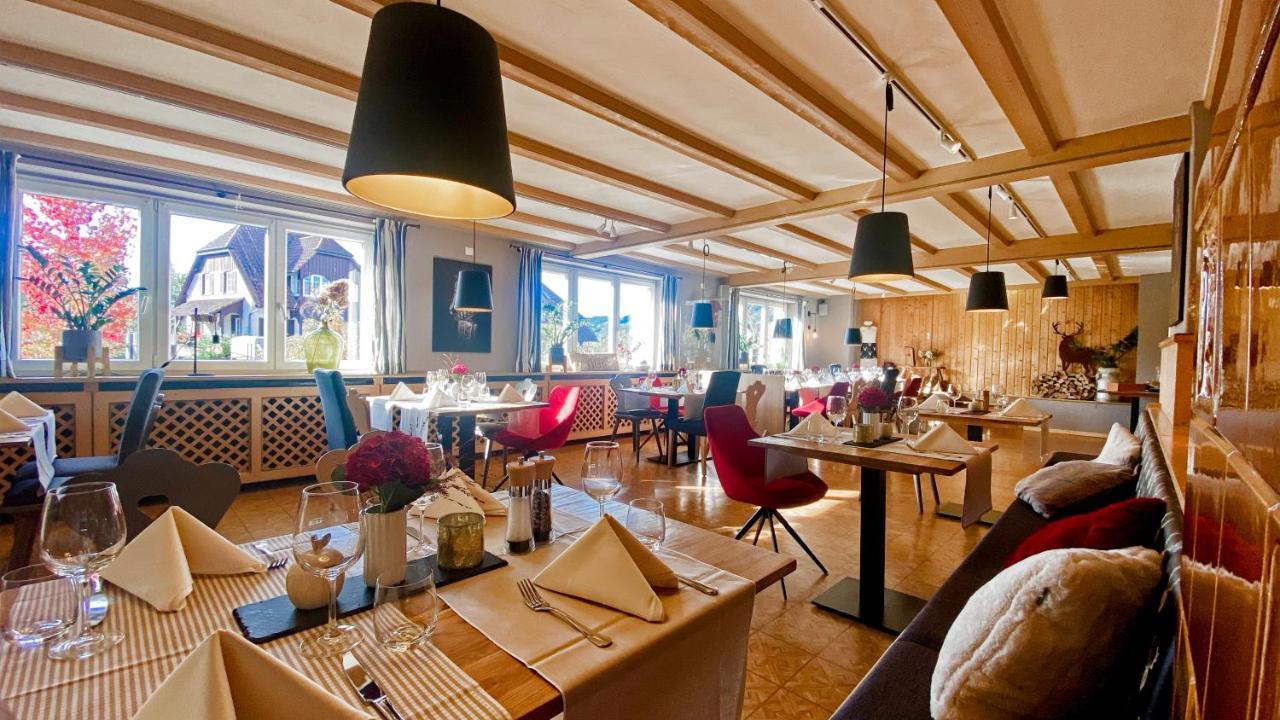 Landhotel Gasthaus Zum Pflug Zell am Harmersbach Eksteriør billede
