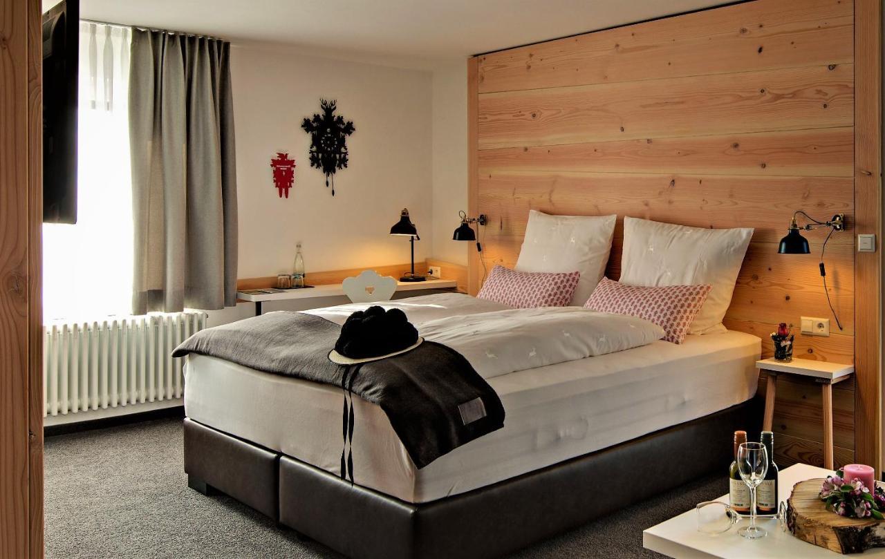 Landhotel Gasthaus Zum Pflug Zell am Harmersbach Eksteriør billede