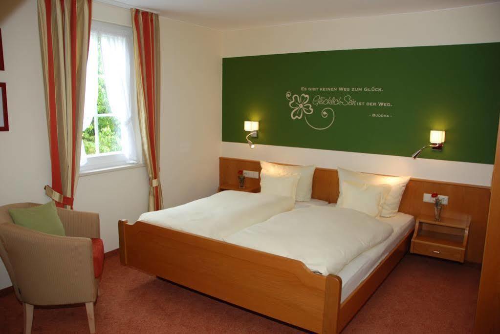 Landhotel Gasthaus Zum Pflug Zell am Harmersbach Eksteriør billede