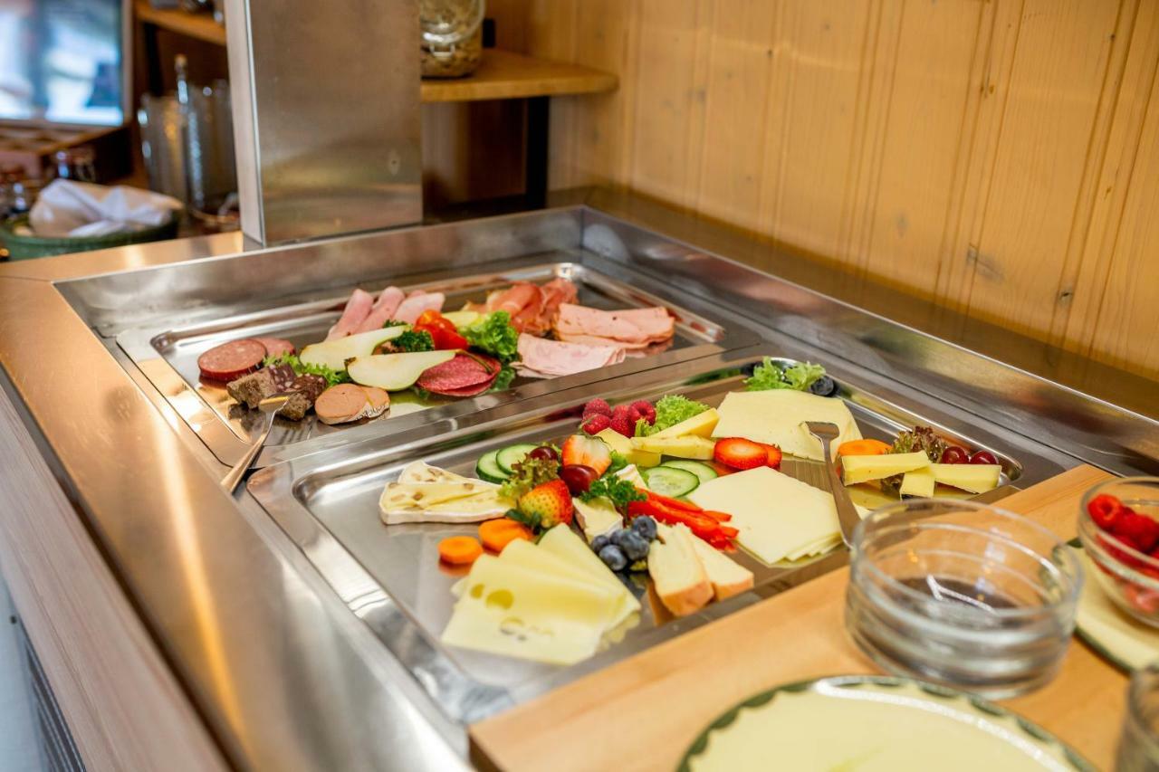 Landhotel Gasthaus Zum Pflug Zell am Harmersbach Eksteriør billede
